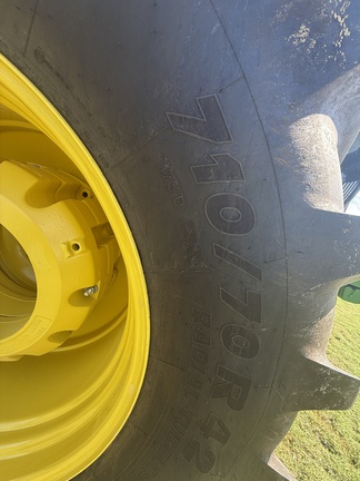 2025 John Deere 9R 590 Tractor 4WD
