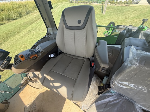 2025 John Deere 9R 590 Tractor 4WD