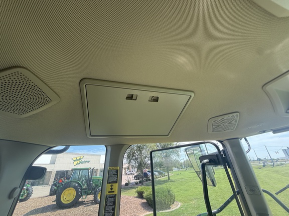 2025 John Deere 9R 590 Tractor 4WD