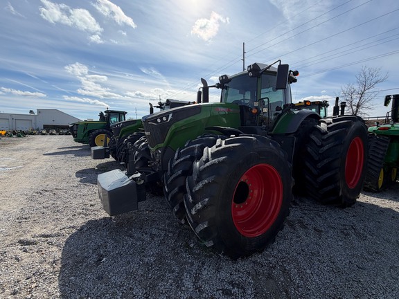 2023 Fendt 1050 Gen3 Tractor
