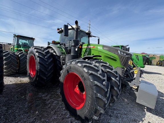 2023 Fendt 1050 Gen3 Tractor