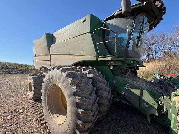 2024 John Deere S780 Combine
