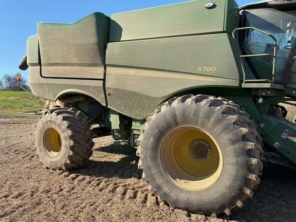2024 John Deere S780 Combine