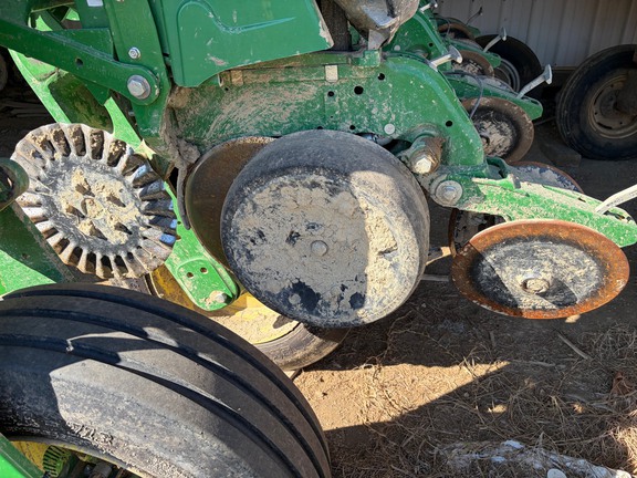 2025 John Deere 1775NT Planter