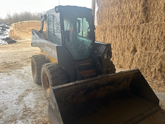 2022 John Deere 324G Skid Steer Loader