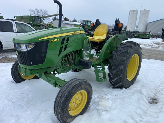 2018 John Deere 5045E Tractor