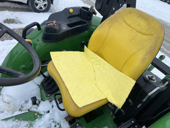 2018 John Deere 5045E Tractor