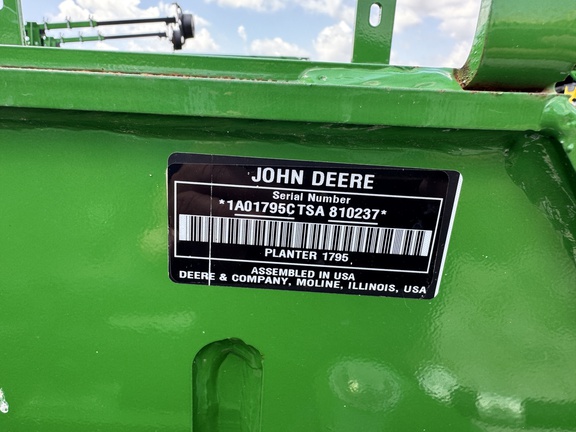 2025 John Deere 1795 Planter