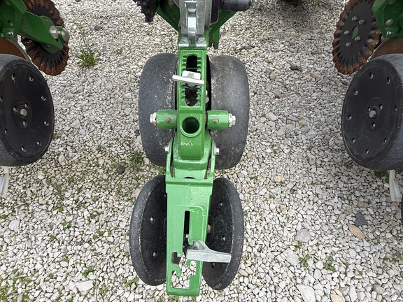 2025 John Deere 1775NT Planter