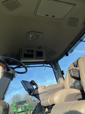 2023 John Deere 8RX 410 Tractor Rubber Track