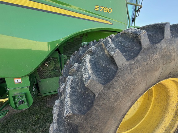 2020 John Deere S780 Combine