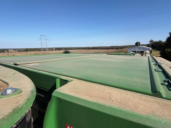 2020 John Deere S780 Combine