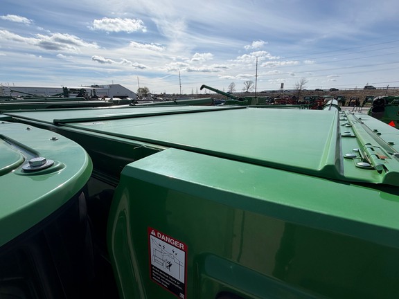 2020 John Deere S780 Combine