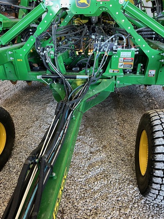 2024 John Deere N536C Air Seeder