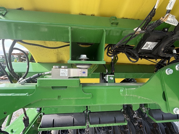 2024 John Deere N536C Air Seeder