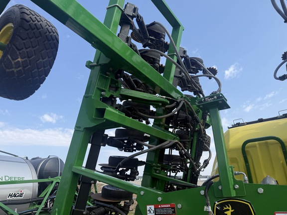 2024 John Deere N536C Air Seeder