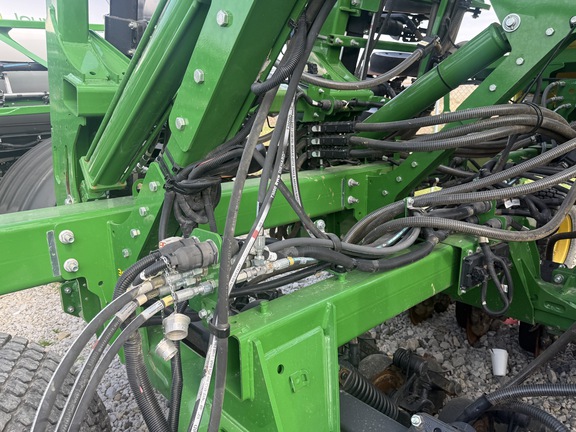 2024 John Deere N536C Air Seeder