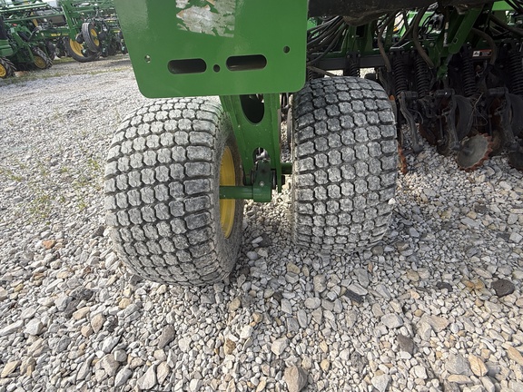 2024 John Deere N536C Air Seeder