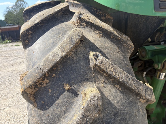 2020 John Deere 5100M Tractor