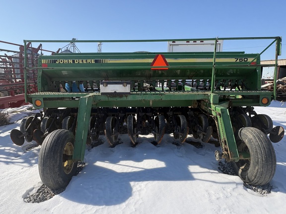 1994 John Deere 750 Drill