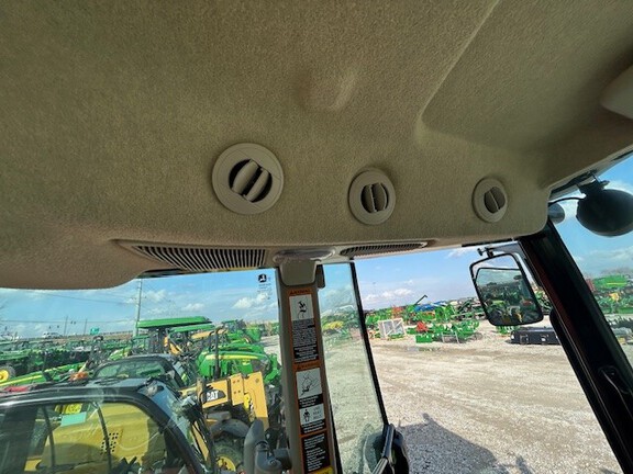 2020 John Deere 5065E Tractor