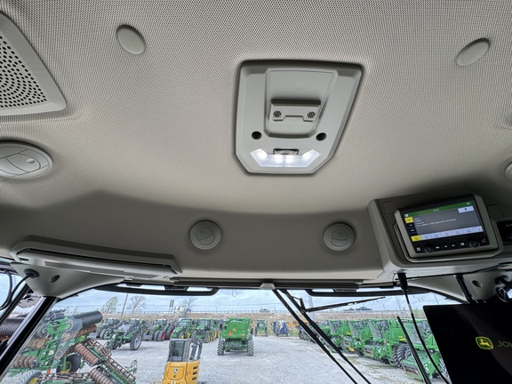 2025 John Deere S7 800 Combine