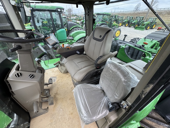 2024 John Deere 9R 440 Tractor 4WD