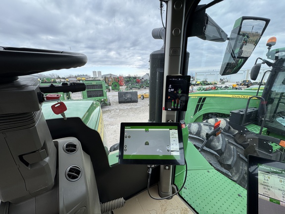 2024 John Deere 9R 440 Tractor 4WD