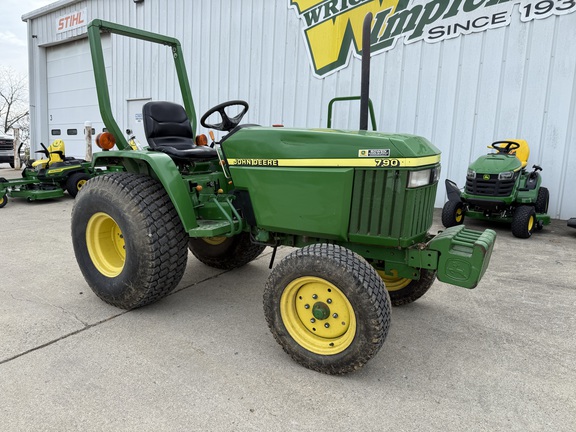 2003 John Deere 790 Tractor Compact