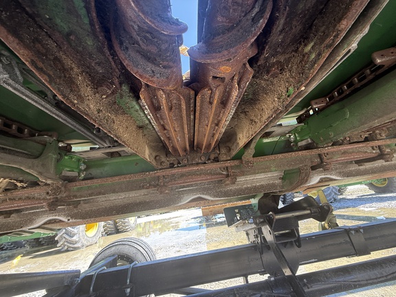 2016 John Deere 612C Header Corn Head