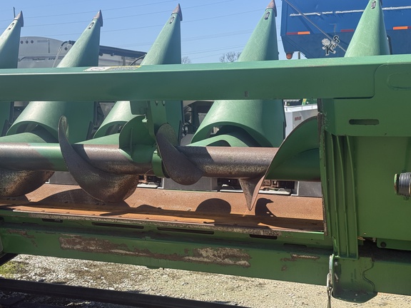 2016 John Deere 612C Header Corn Head