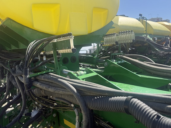 2019 John Deere 1775NT Planter