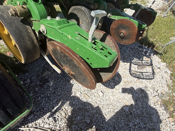 2019 John Deere 1775NT Planter