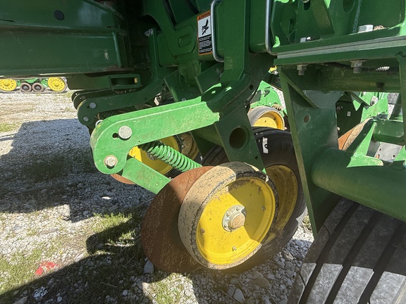 2019 John Deere 1775NT Planter
