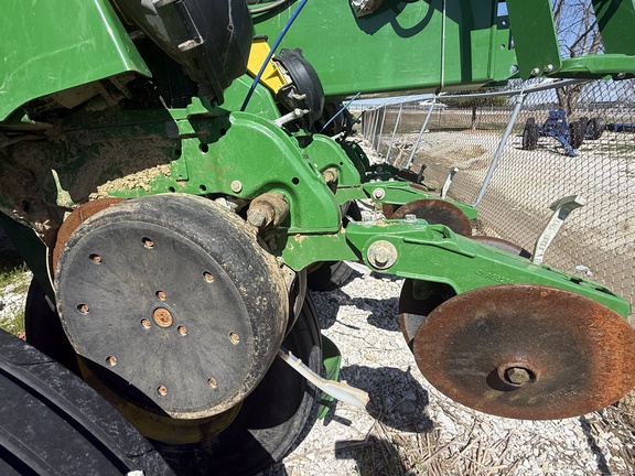 2019 John Deere 1775NT Planter