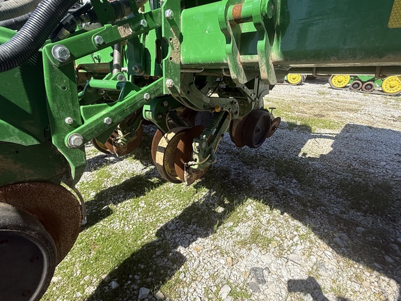 2019 John Deere 1775NT Planter
