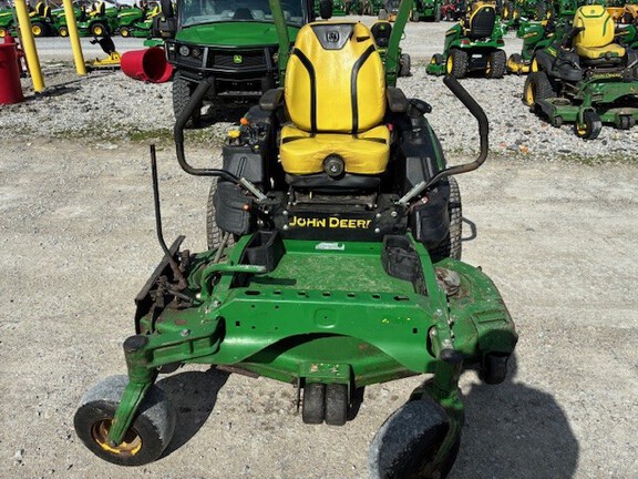 2022 John Deere Z960M Mower/Zero Turn