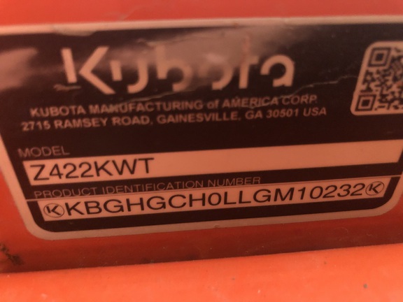 2020 Kubota Z422KWT Mower/Zero Turn