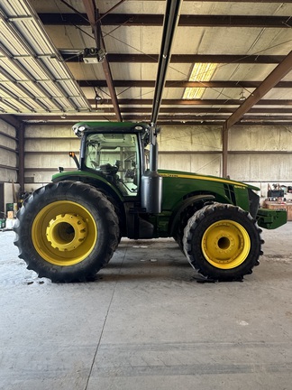 2013 John Deere 8360R Tractor