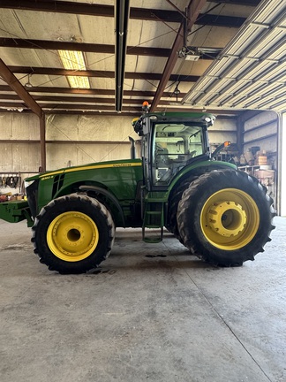 2013 John Deere 8360R Tractor