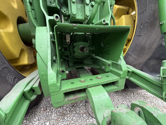 2013 John Deere 8360R Tractor