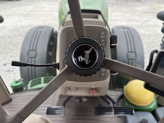 2013 John Deere 8360R Tractor