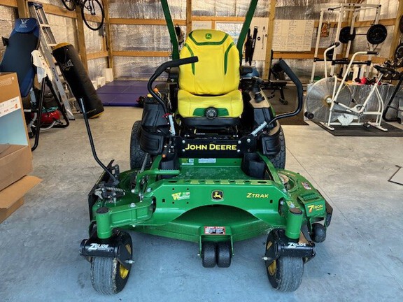 2023 John Deere Z930M Mower/Zero Turn