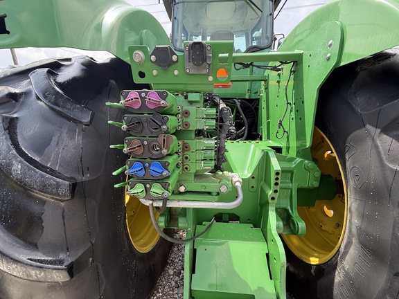 2014 John Deere 9510R Tractor 4WD