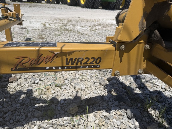 Vermeer WR220 Rake