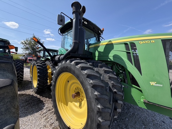 2014 John Deere 9410R Tractor 4WD