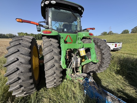 2018 John Deere 8270R Tractor