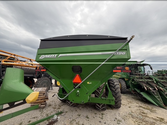 2019 Brent 1196 Grain Cart