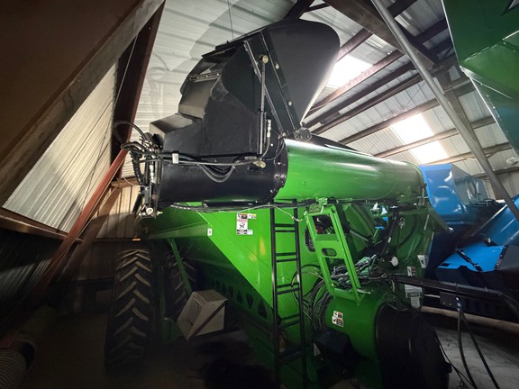 2019 Brent 1196 Grain Cart