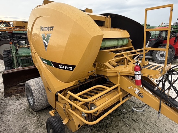 2014 Vermeer 504 Pro Baler/Round